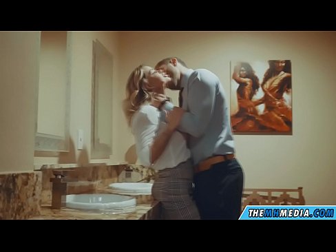 ❤️ Büyük memeli bir sarışın seni umumi tuvalette baştan çıkardığında ❌ Güzel porno bize %tr.pornolymp.ru ❌️